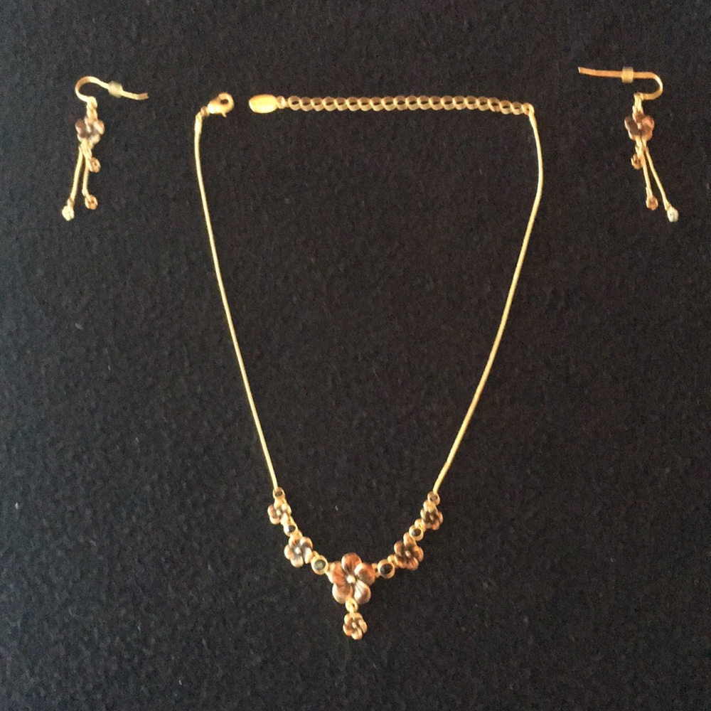 ***SOLD*** Pilgrim Flower Necklace and Matching Earrings